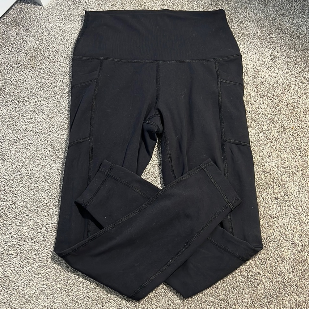 black leggings